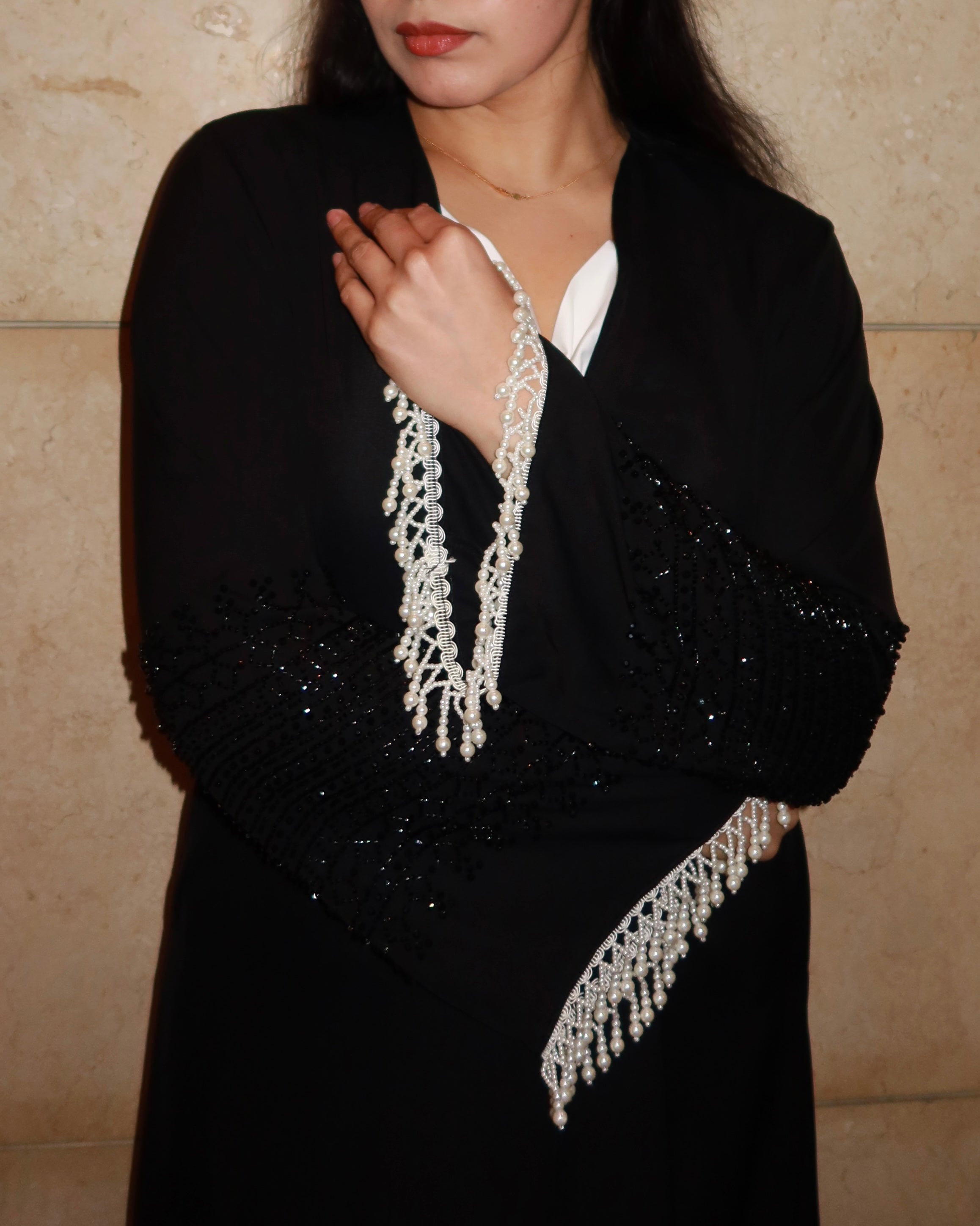 Alia Open Abaya – IRAM